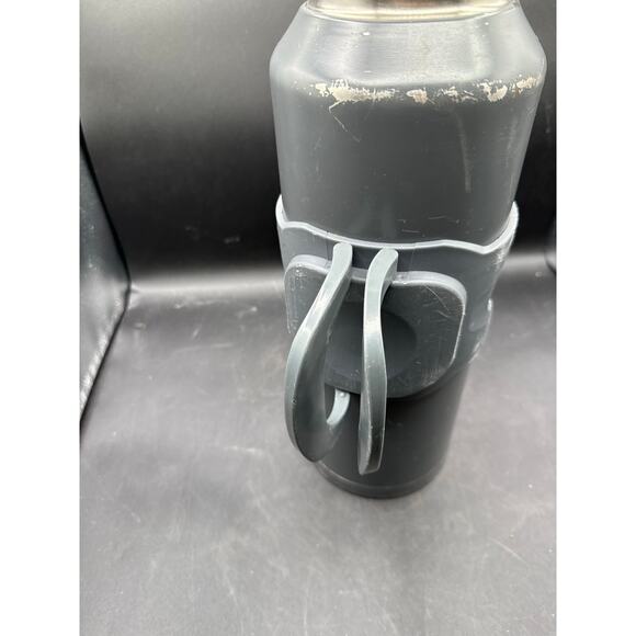 Hydraflow 150oz Thermos - Grey - Picture 4 of 9